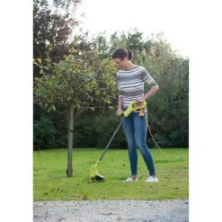Gressklipper og gresstrimmer
