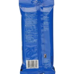 Wipes glass